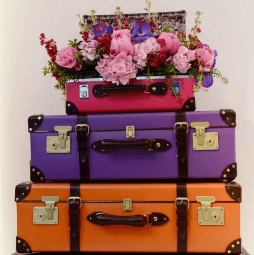 Стильный пакет с чемоданом, достойным королевской семьи