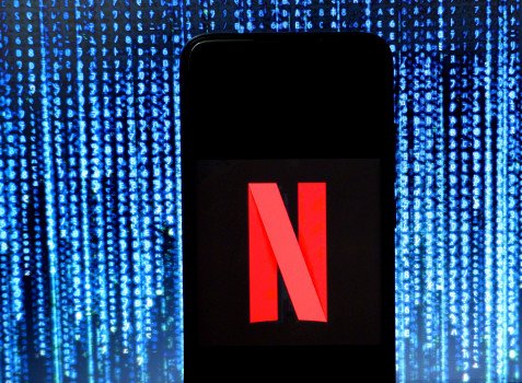 По оценкам нового отчета, Netflix доступен в более чем 300 миллионах домов платного телевидения по всему миру